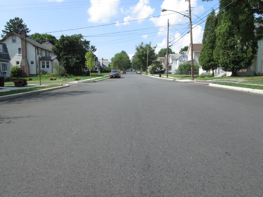 Grand Ave Sidewalk & Curbing - Street View